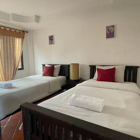 דירות חוף ג'ומטיין Suansukpattaya מראה חיצוני תמונה