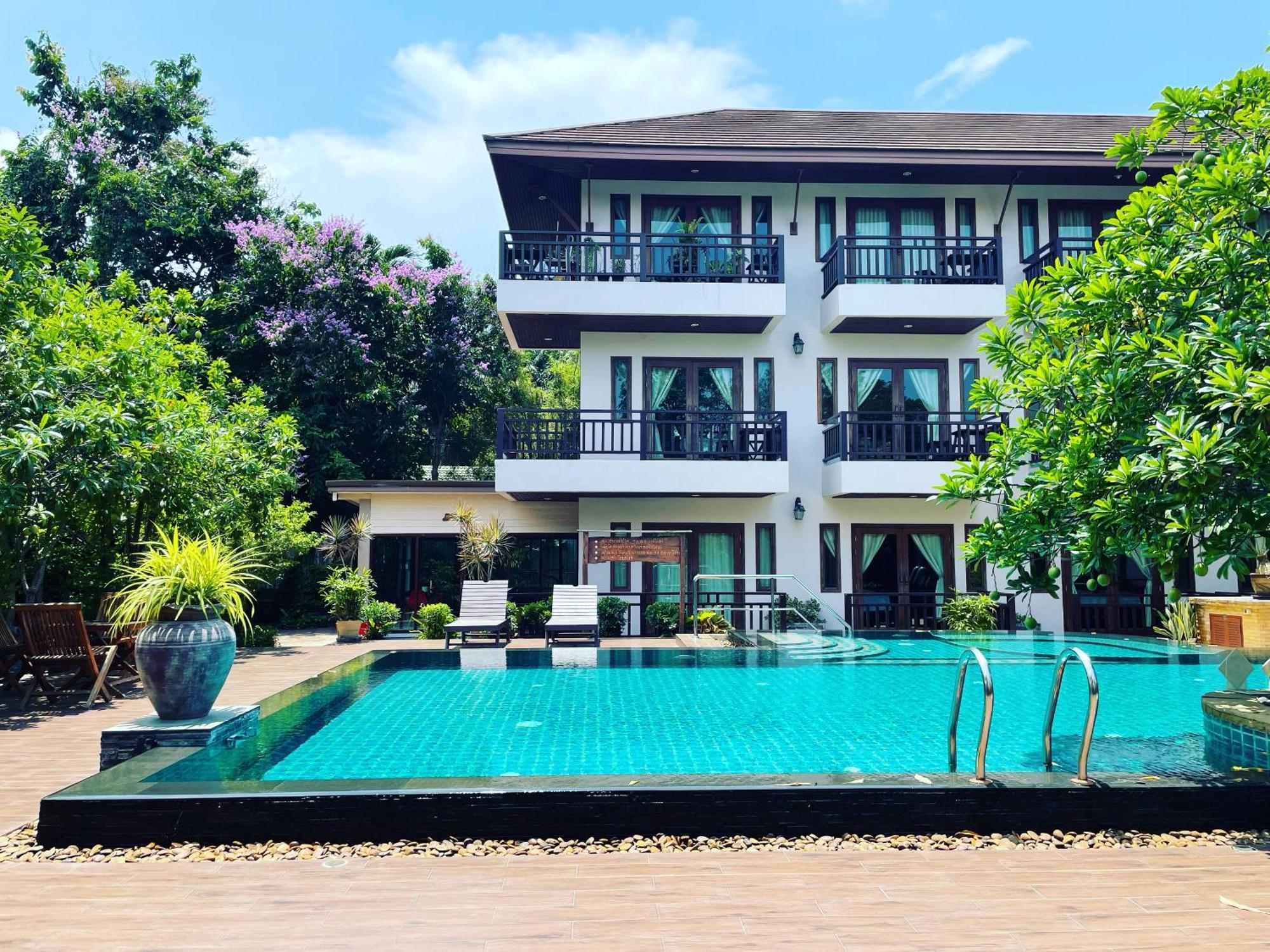 Suansukpattaya Jomtien Beach